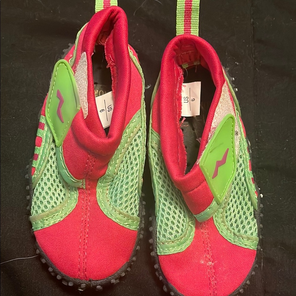 Kids Red and Green Shoes water shoes